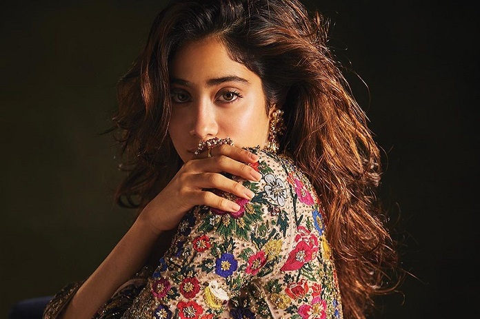 Fans giving shock to Janhvi