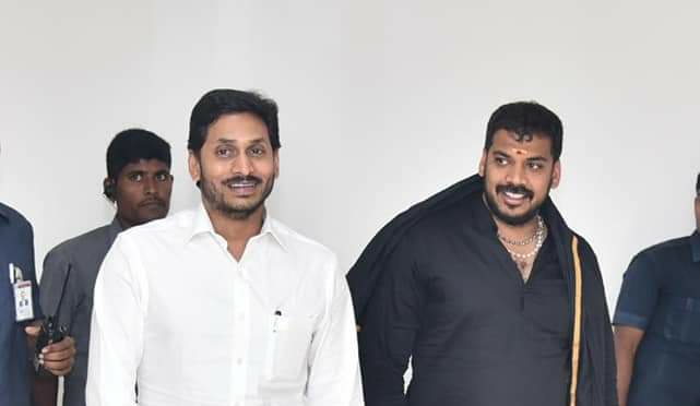 Anil Kumar Yadav makes harsh comments on Nara Lokesh