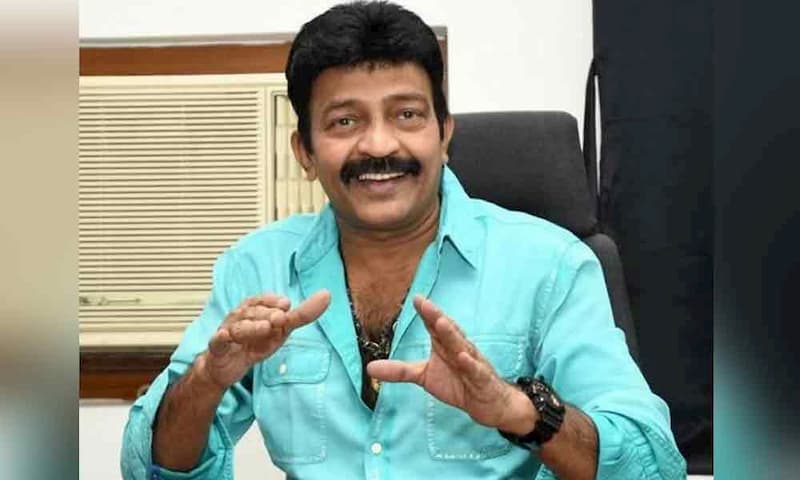 Hero Rajasekhar still in ICU