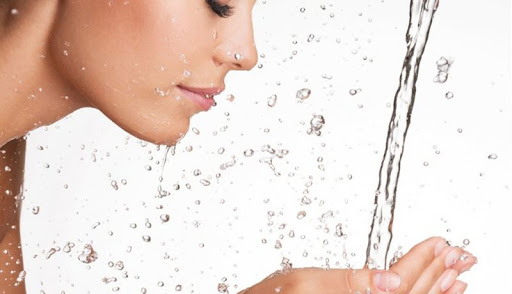 How to protect your skin before and post workouts?