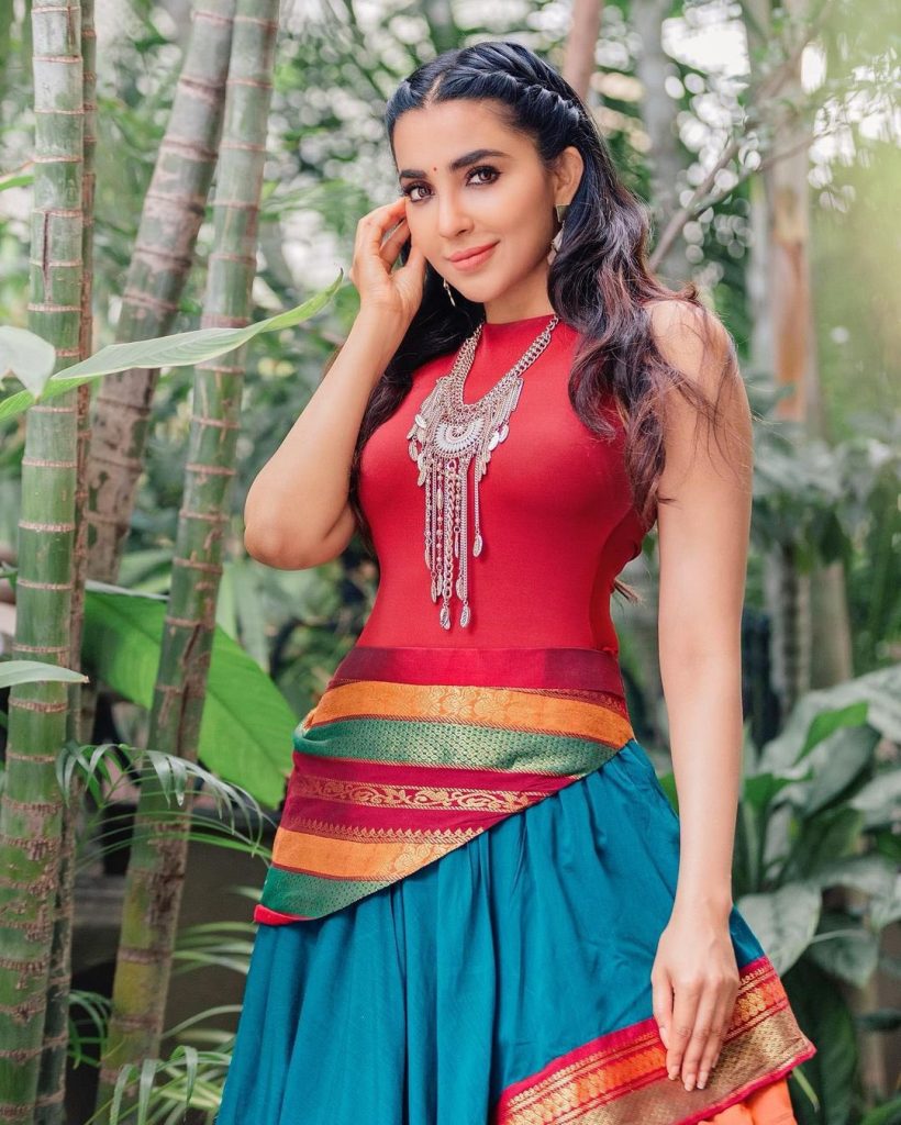Parvati Nair Latest Looks