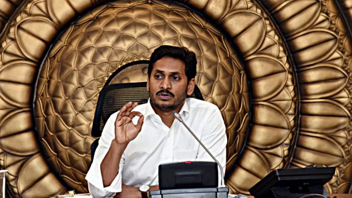 New reverse drama started between Jagan and Chandrababu!