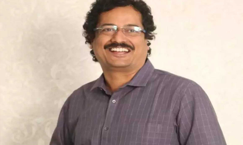 Shatamanam Bhavati director ropes in Bigg Boss contestant in his next?