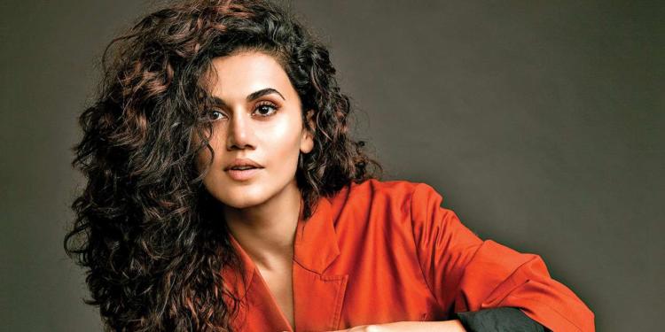 Taapsee slams troll calling her ‘faltu heroine’, using explicit language!