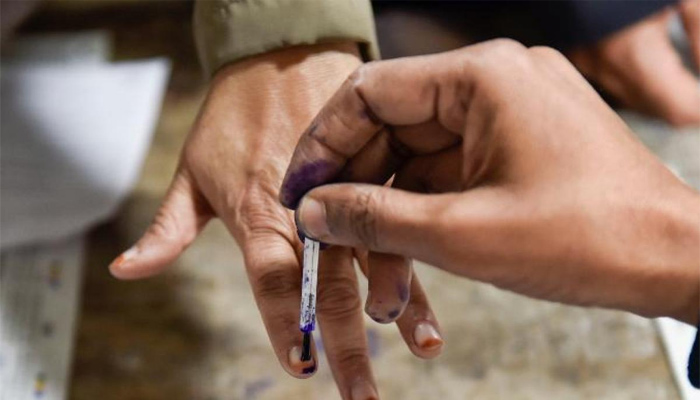 Who is Winning Dubbak Assembly Constituency