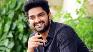 Naga Shourya to romance most famous singer