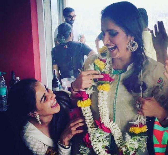 Riteish Deshmukh wishes Sania Mirza Happy Birthday