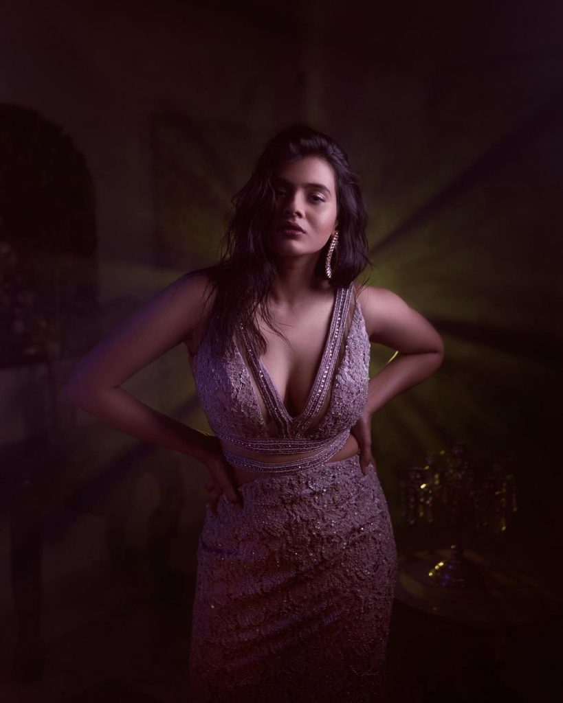 Hebah Patel Joshful Looks