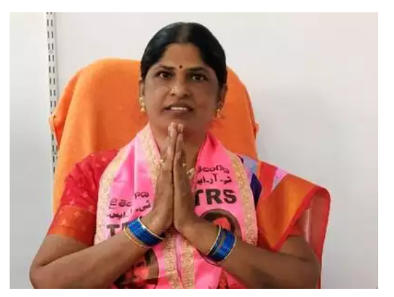 TRS wins one more division in GHMC polls