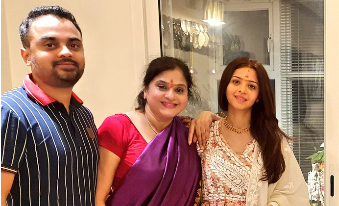 Vedhika Family Photos