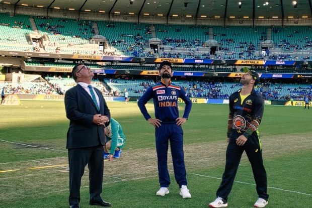 India opt to bowl against Australia in 2nd T20I (Toss)