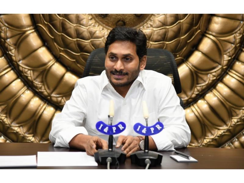 Andhra Pradesh CM to visit town struck by mysterious illness