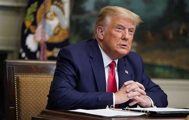Trump rejects early Covid-19 vaccinations for WH staff
