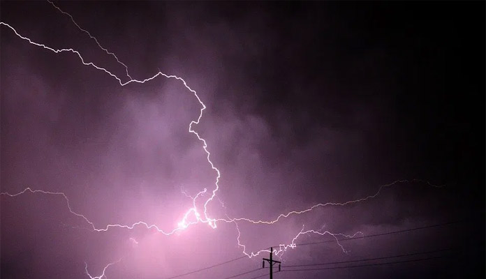 Thunder, Lightning in Parts of Andhra but no rain