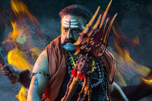 Balakrishna to show Akhanda power on