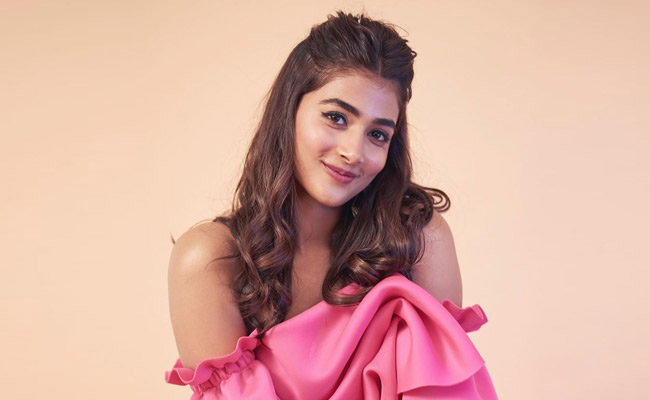 Pooja Hegde Is Proud Of Being Called A Telugu Girl