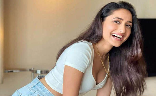Pragya Jaiswal Shares Her Covid Recovery Process