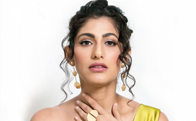 Shocker: After The S3X Scene Actress Lied Down Crying