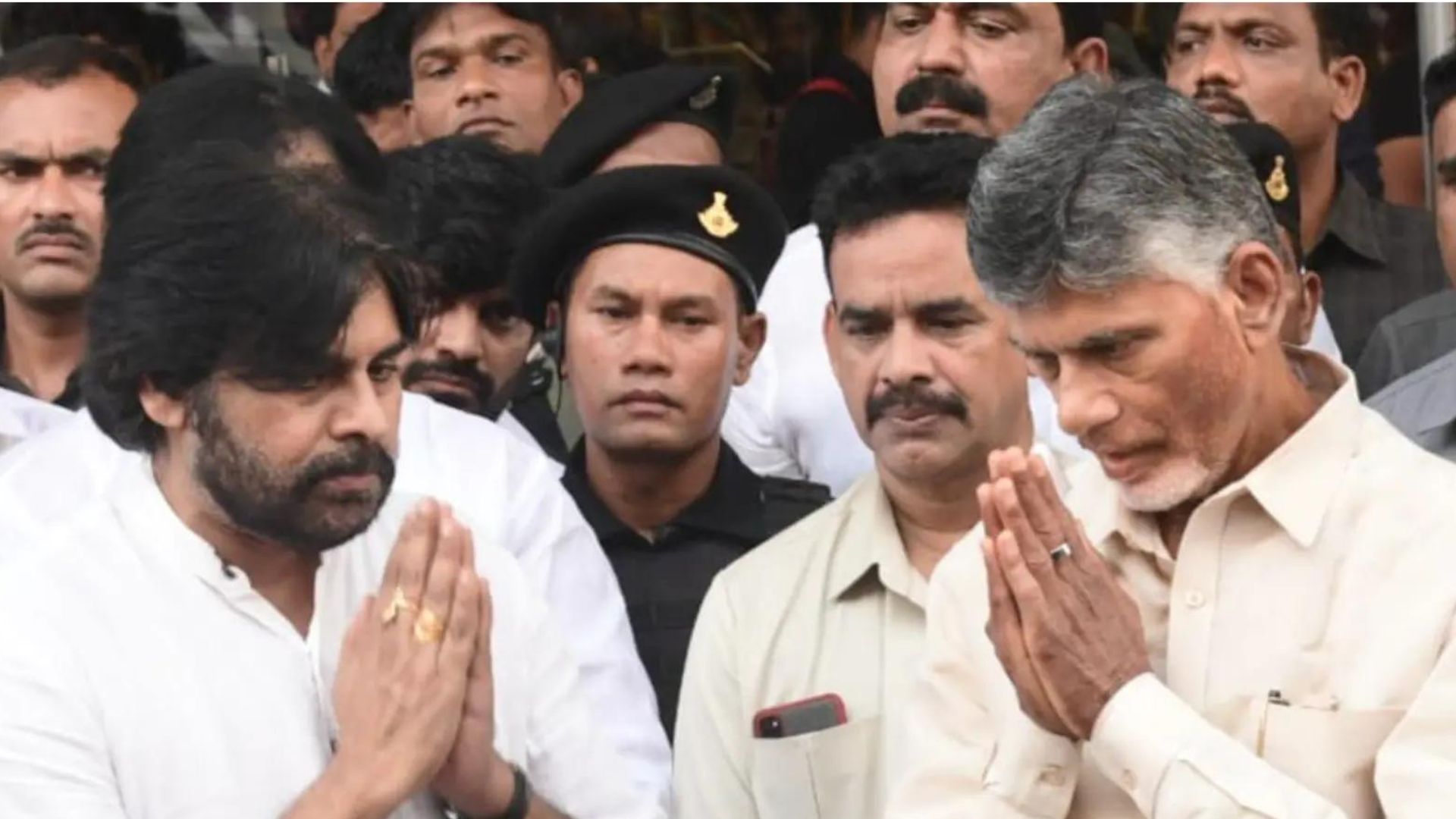Babu and Pawan Kalyan to Save Democracy only in AP and not Telangana!