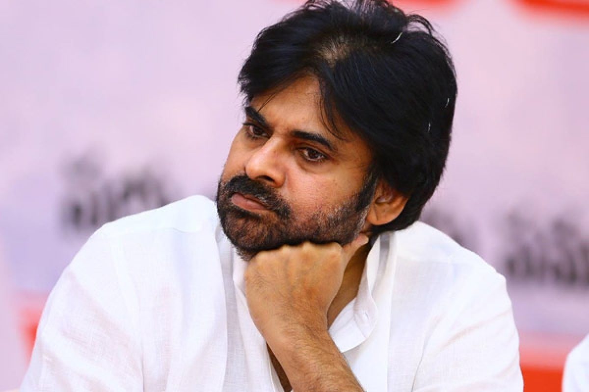 Pawan Kalyan Disappoints his Fans