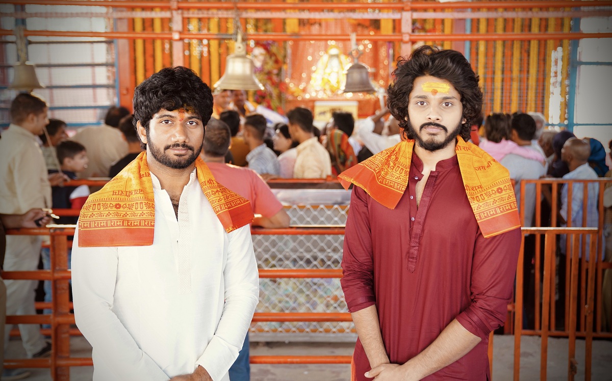 Teja Sajja, And Team Hanu-Man Visited Ayodhya Temple.