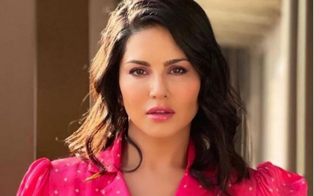 Death Warnings To Sunny Leone?