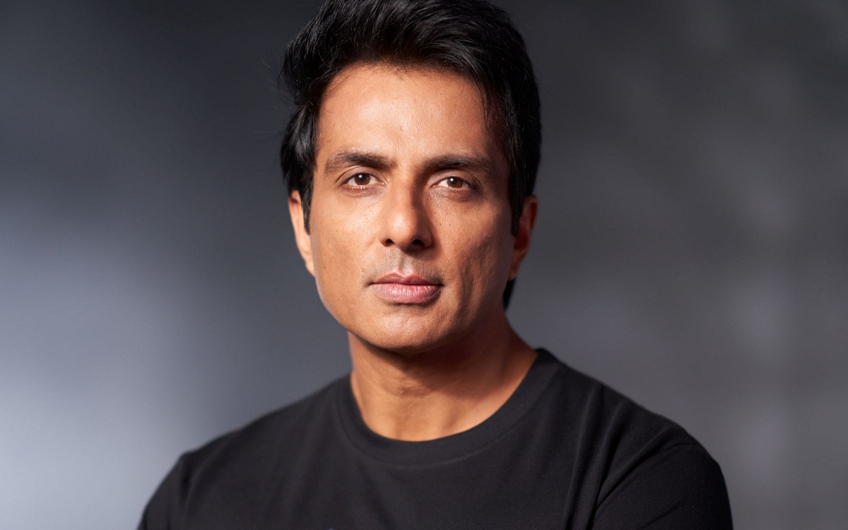 Sonu Sood Saved 10,117 People In A Year