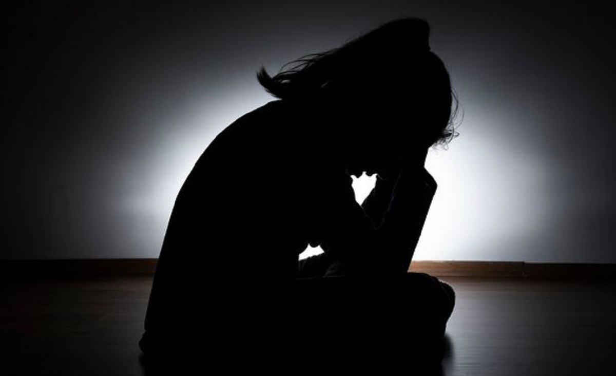 Actress In Tears To Grab An Offer
