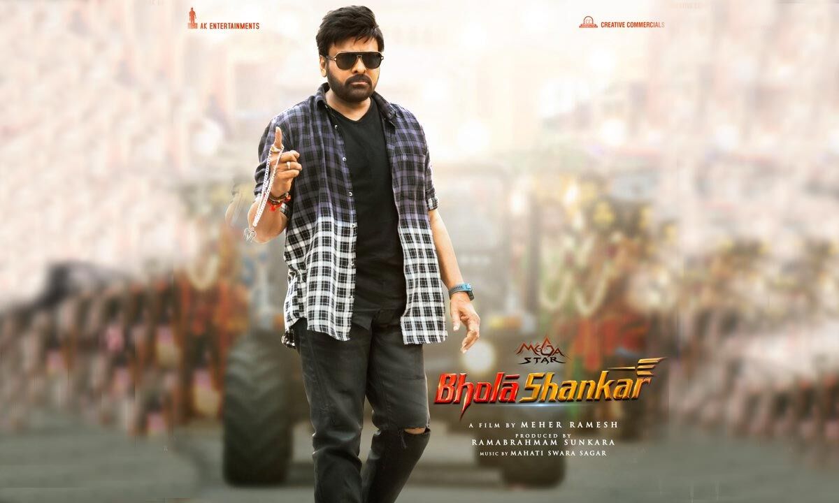 Chiranjeevi Puts Meher Ramesh In Deep Confusion