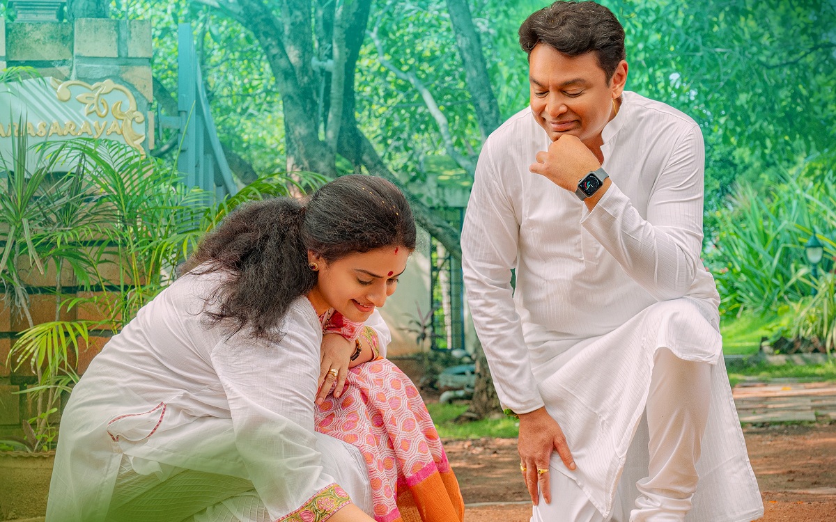 Dr Naresh VK ‘Malli Pelli’ First Look & Glimpse Released