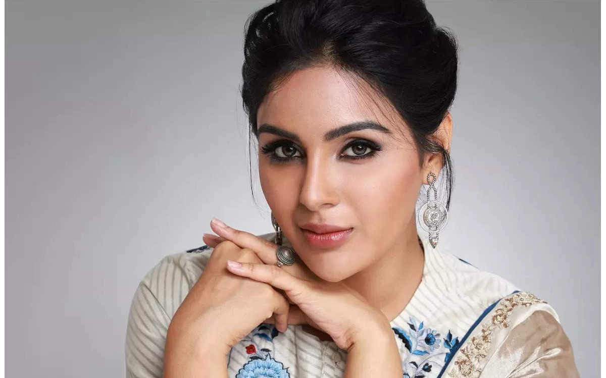 Is Samyuktha Menon Ruining Her Career Herself?