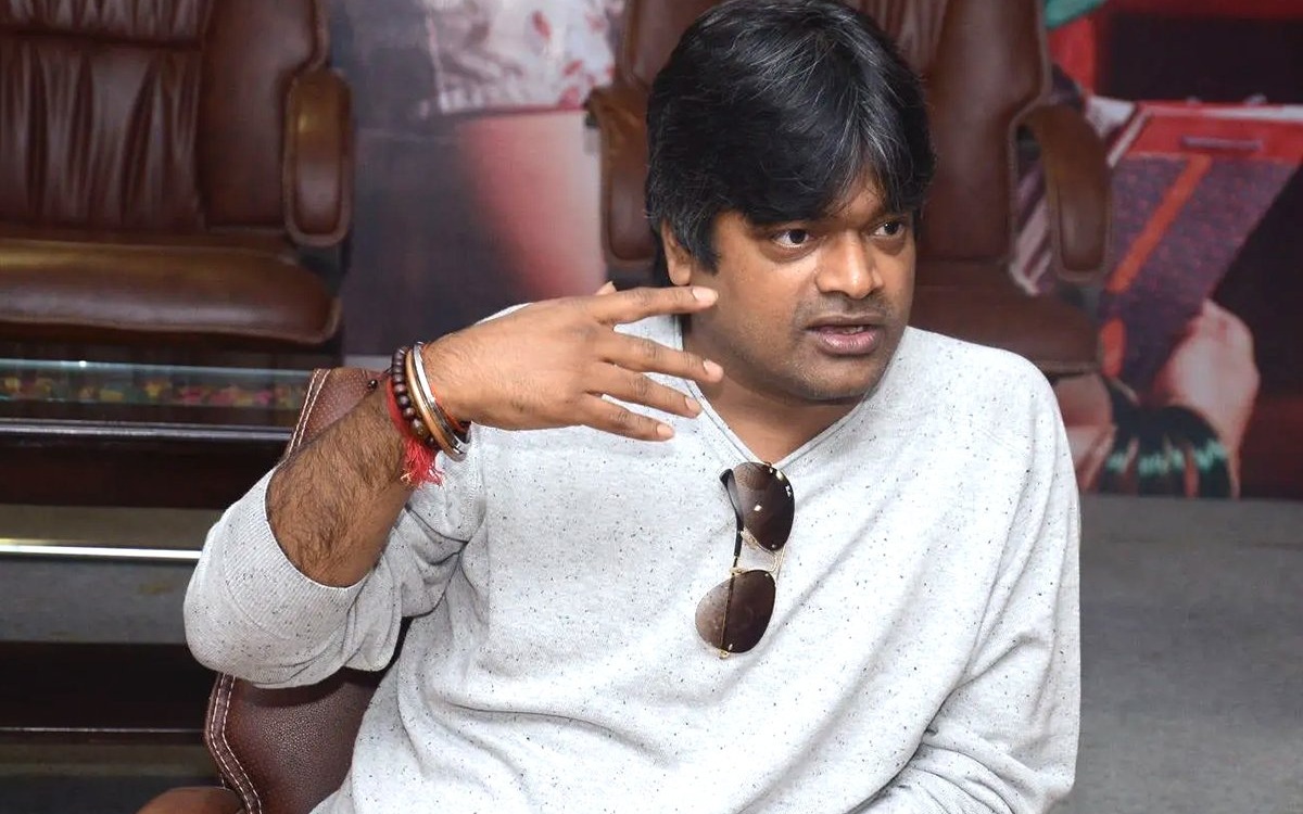 Harish Shankar Surprises All