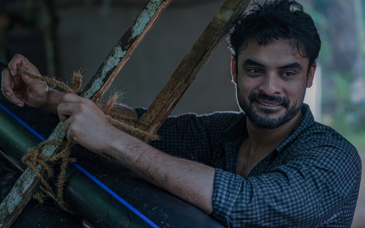 2018 Movie Telugu Trailer Out Now, Film Releasing On May 26th