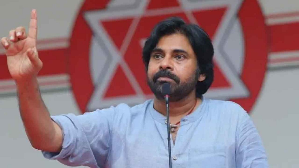 Pawan Kalyan Leaving Producers Tensed