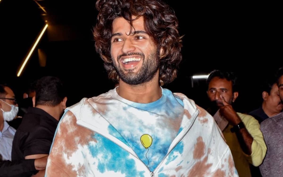 Who Is Supporting Vijay Deverakonda?