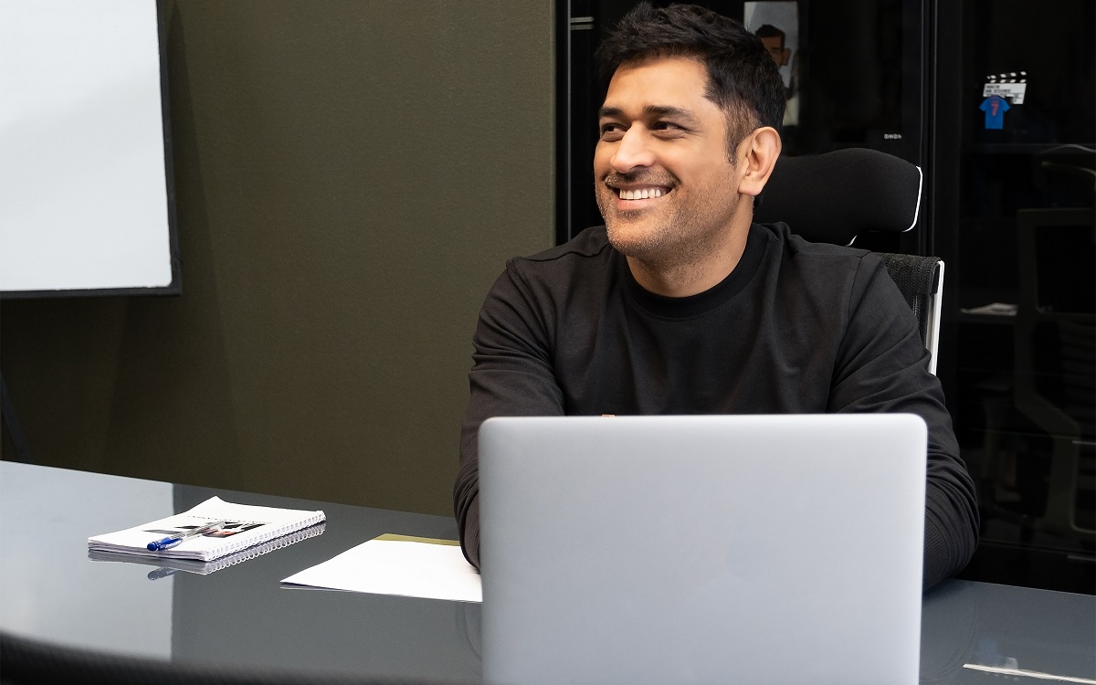 Dhoni Sets His On Tollywood