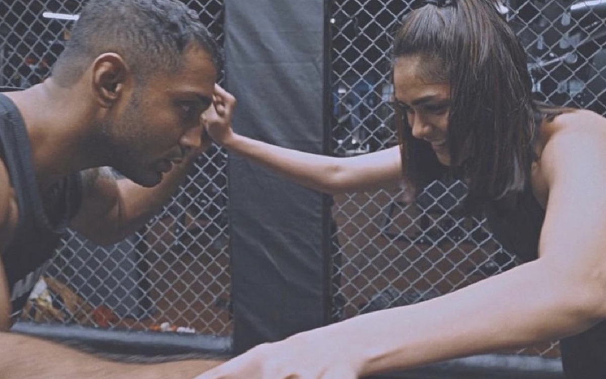 Mrunal Thakur Packs A Punch With MMA; Trains Under Rohit Nair