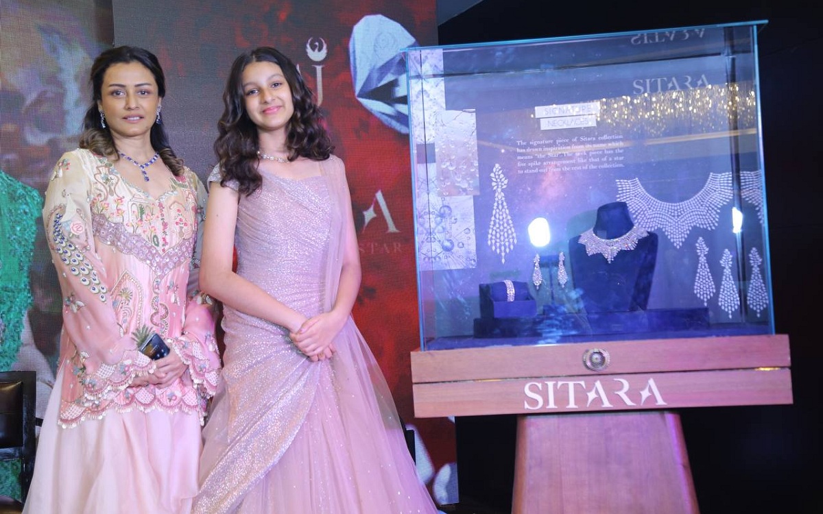 What Dis Sitara Did With Her First Remuneration?