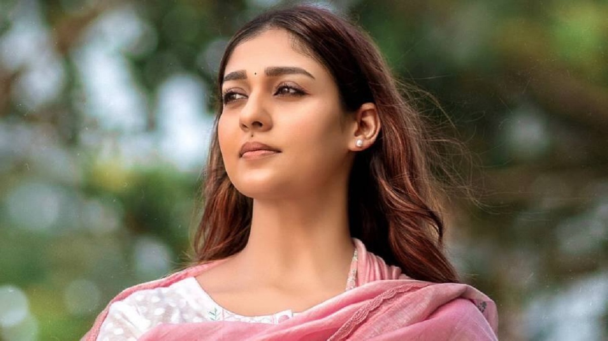 Nayanatara Trying For A Straight Telugu Movie