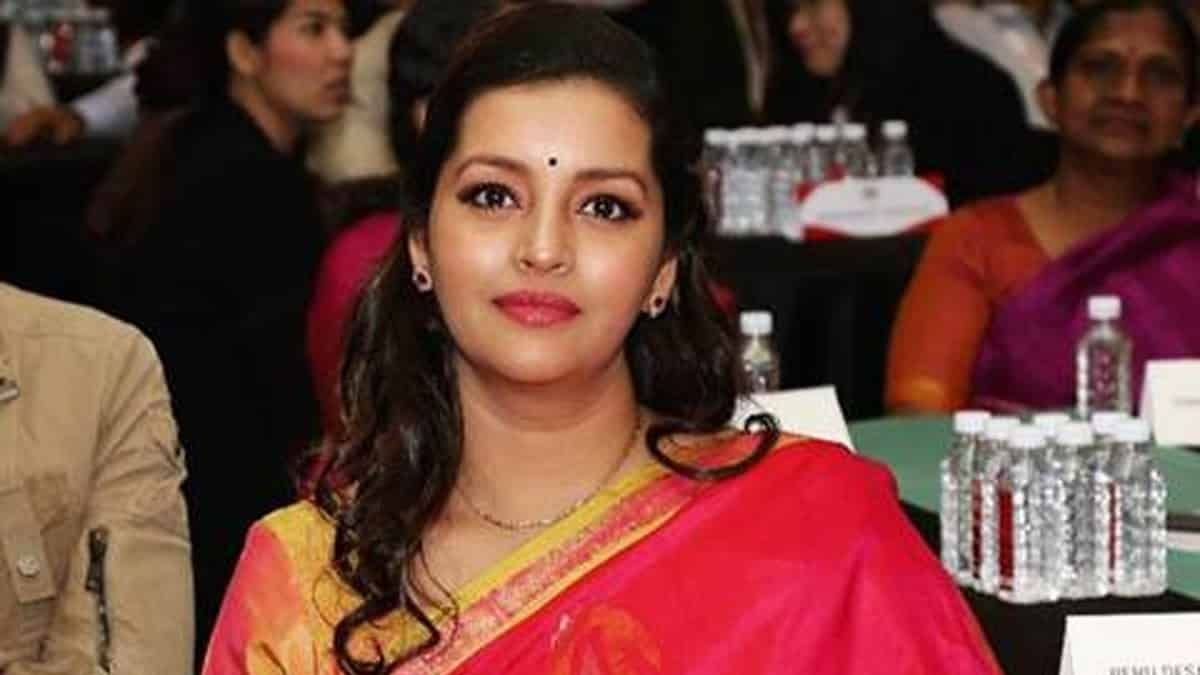 Renu Desai Files PIL In Court