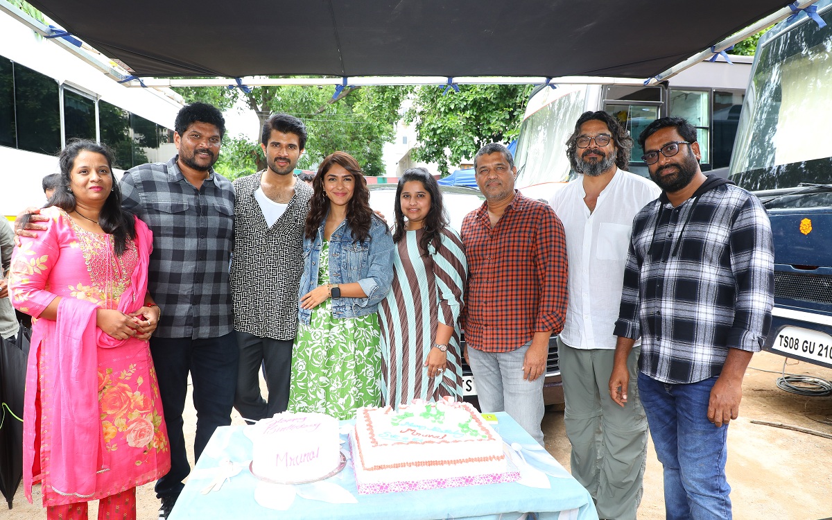 Team #VD13 / #SVC54 Celebrated Mrunal Thakur Birthday On The Sets