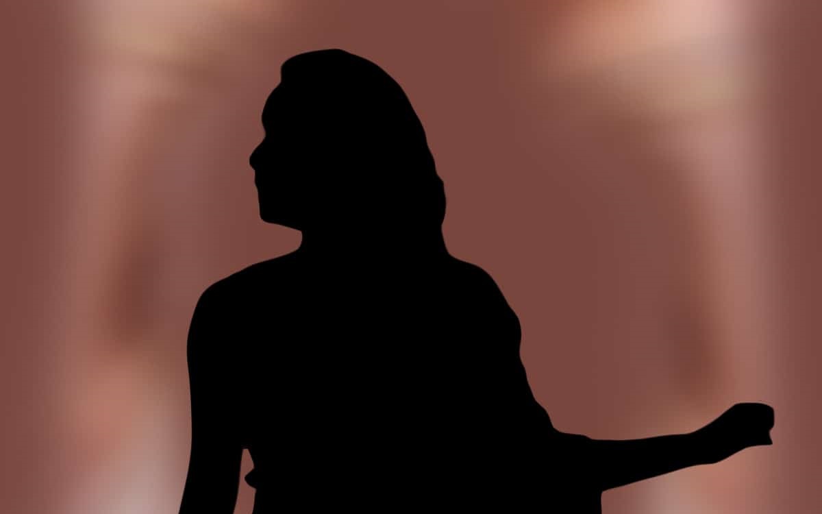 This Heroine Scares The Producers