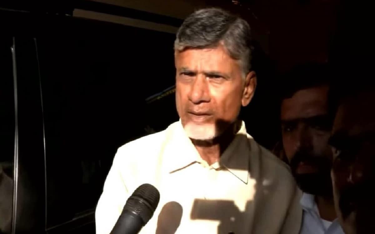CBN’s Communication Cut: Reducing ‘Mulaqats’?