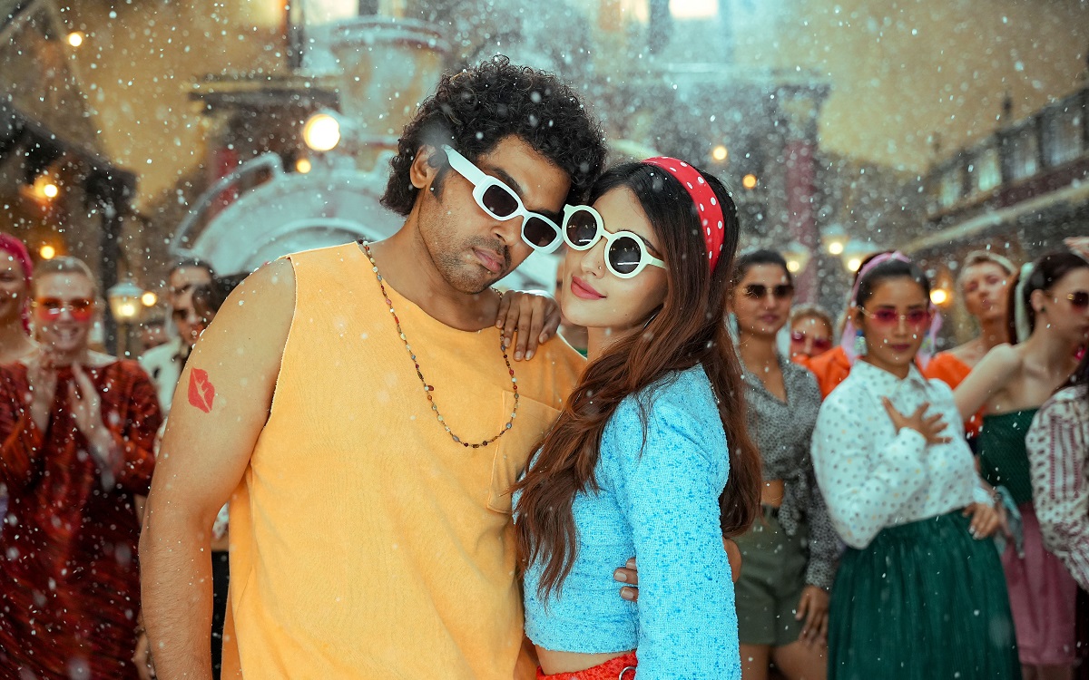 Karthi ‘Japan’ Whacky Fun-Filled Theatrical Trailer Unleashed