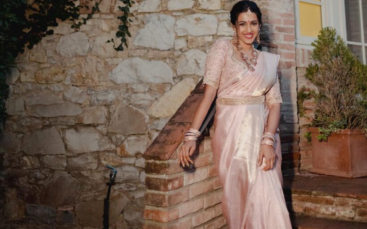 Niharika Ran Off With The Photographer?