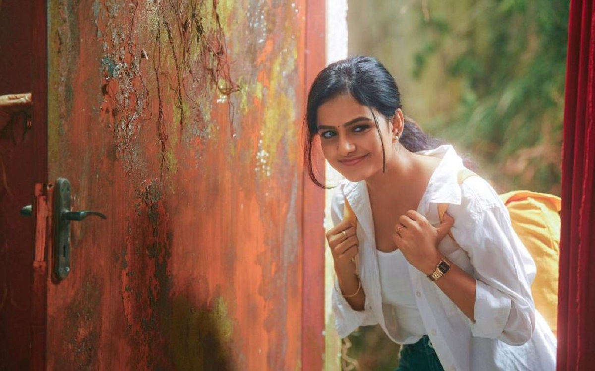 Vaishnavi Chaitanya Plays Female Lead In Ashish Reddy Next Under DilRaju Productions