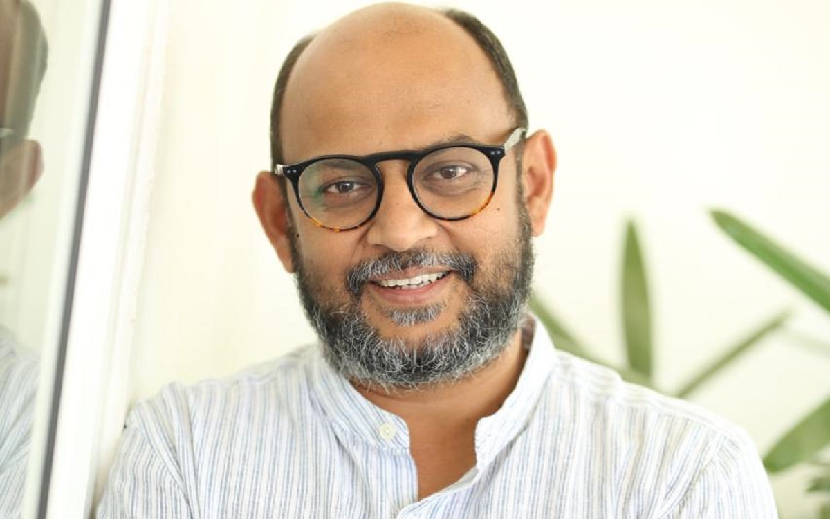 AK Entertainments Production No 27, Announced With Director VI Anand On His Birthday