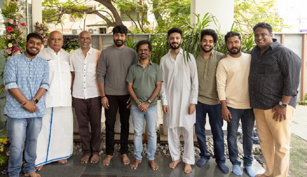 Shooting Of Sivakarthikeyan – AR Murugadoss Has Started With A Pooja Ceremony!