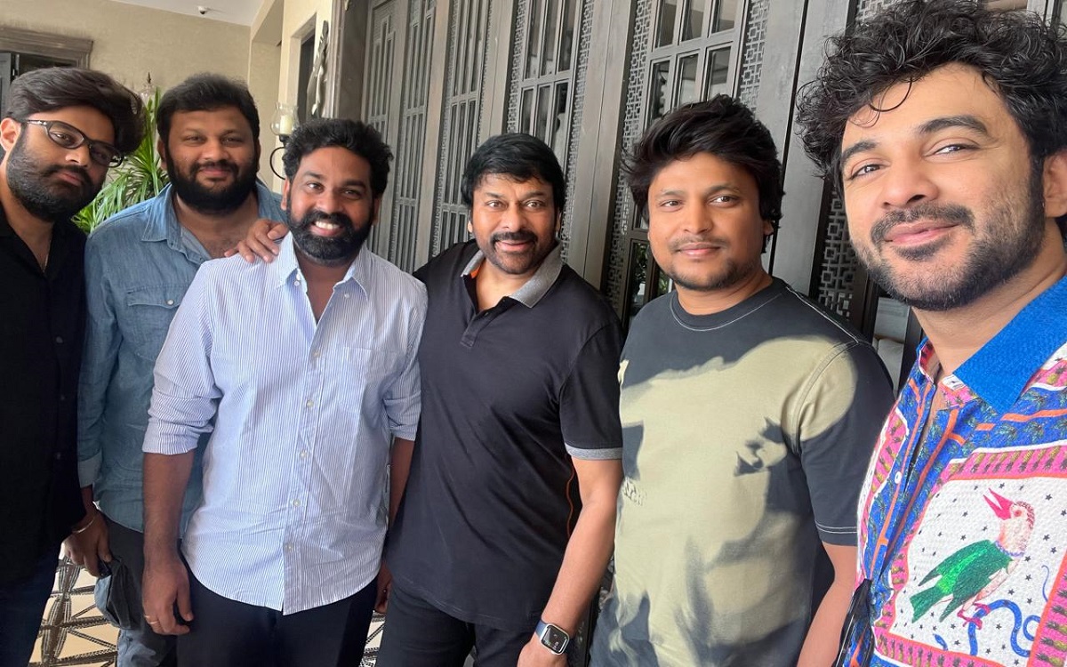 Chiranjeevi Appreciates Siddhu Jonnalagadda Tillu Square As A Must Watch Movie!!