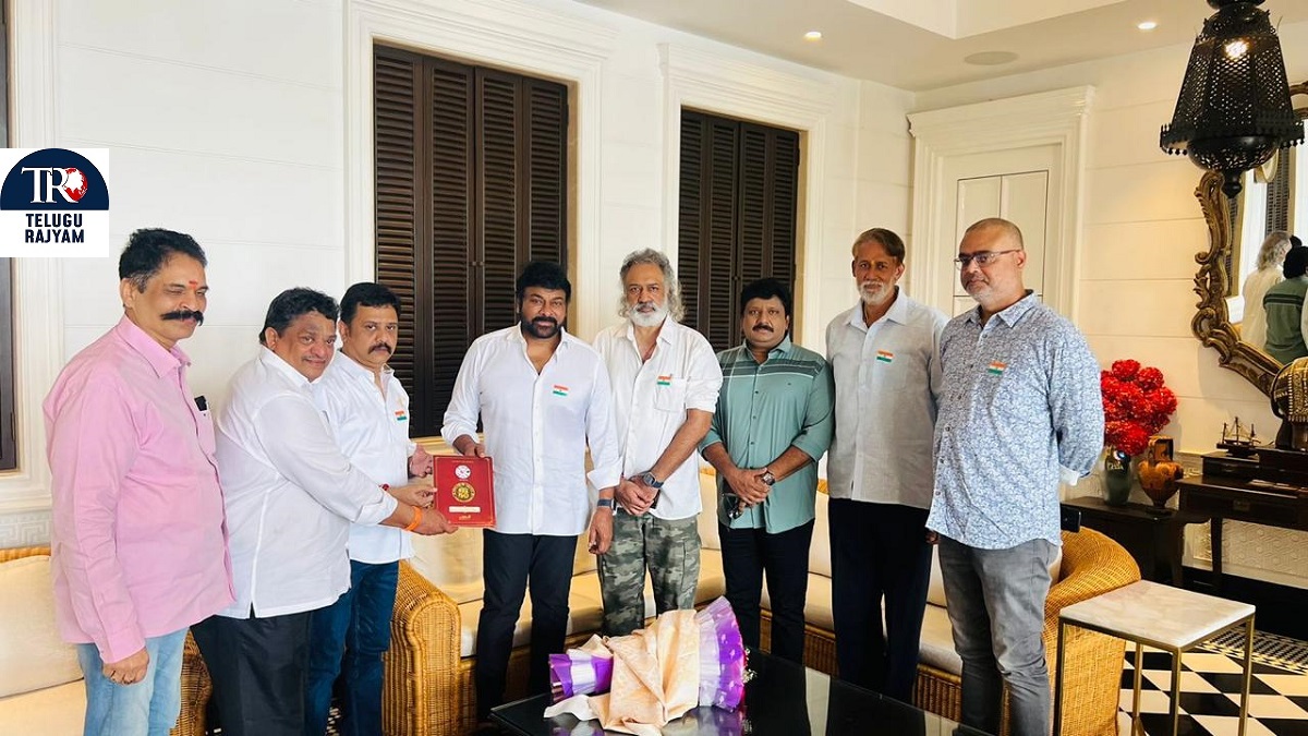 Telugu Film Employees Federation Invited Chiranjeevi To Balakrishna’s Golden Jubilee Celebrations